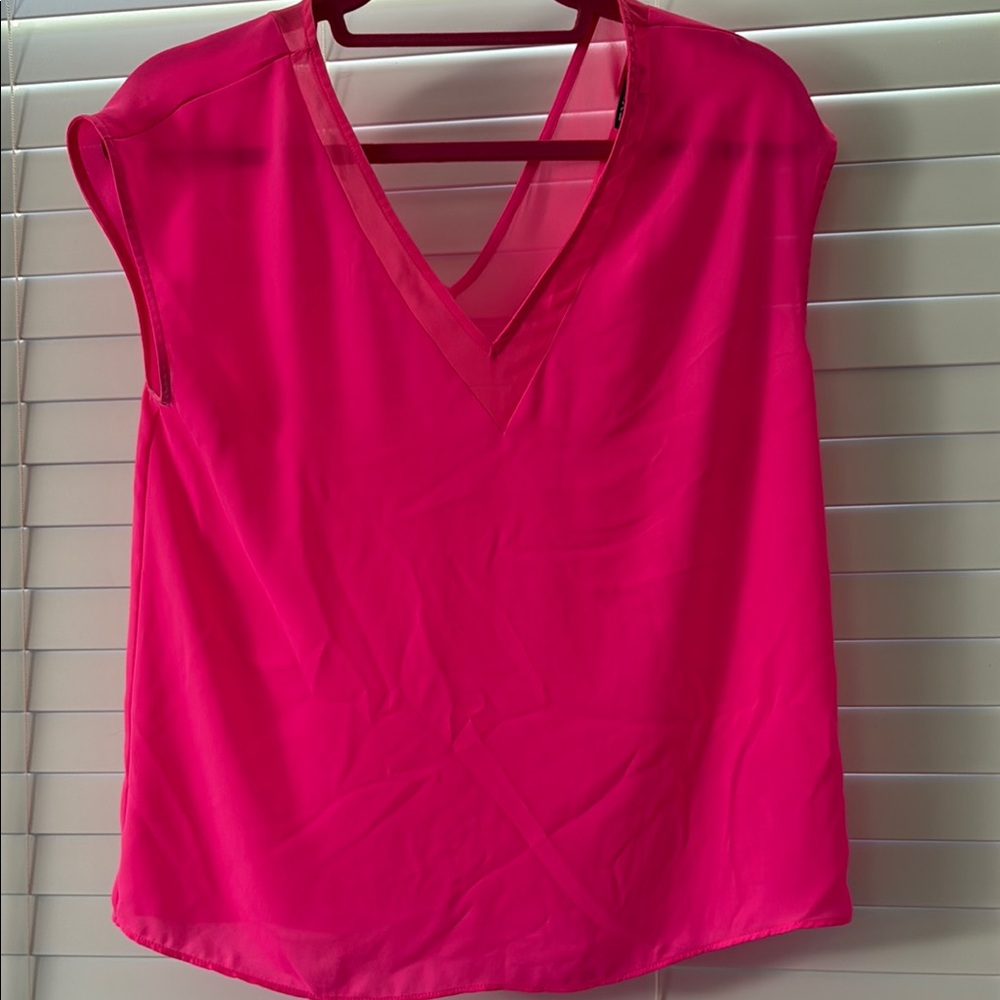 Express small Vibrant Pink V-Neck Women's Top